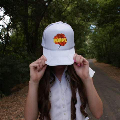 POPPY. Trucker